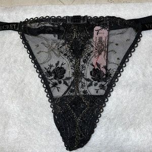 Victoria’s Secret Very Sexy embroidered g-string